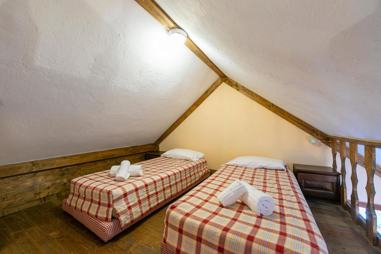 Grange Hike & Ski Sestriere Apartments - Happy Rentals المظهر الخارجي الصورة