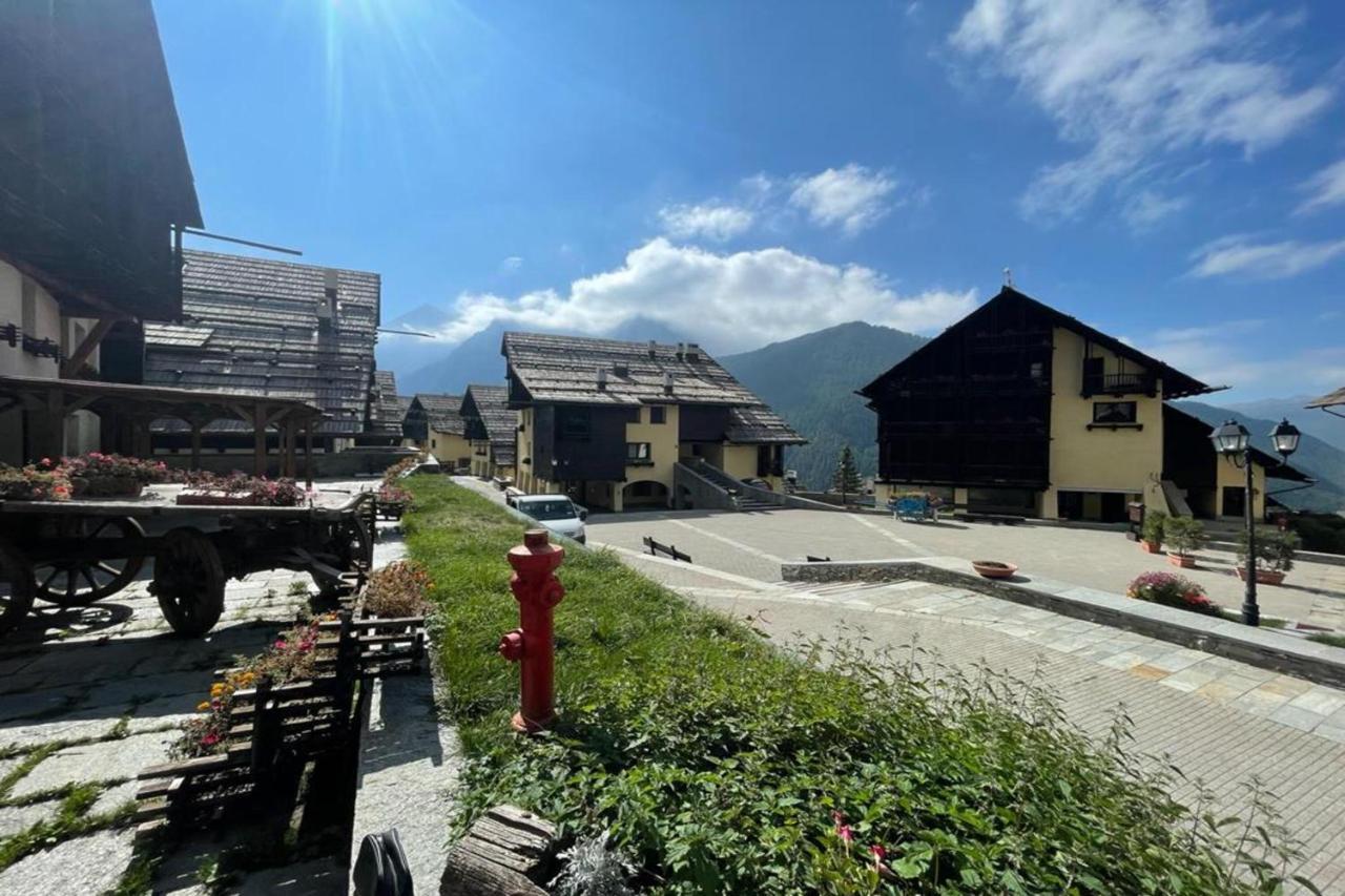 Grange Hike & Ski Sestriere Apartments - Happy Rentals المظهر الخارجي الصورة