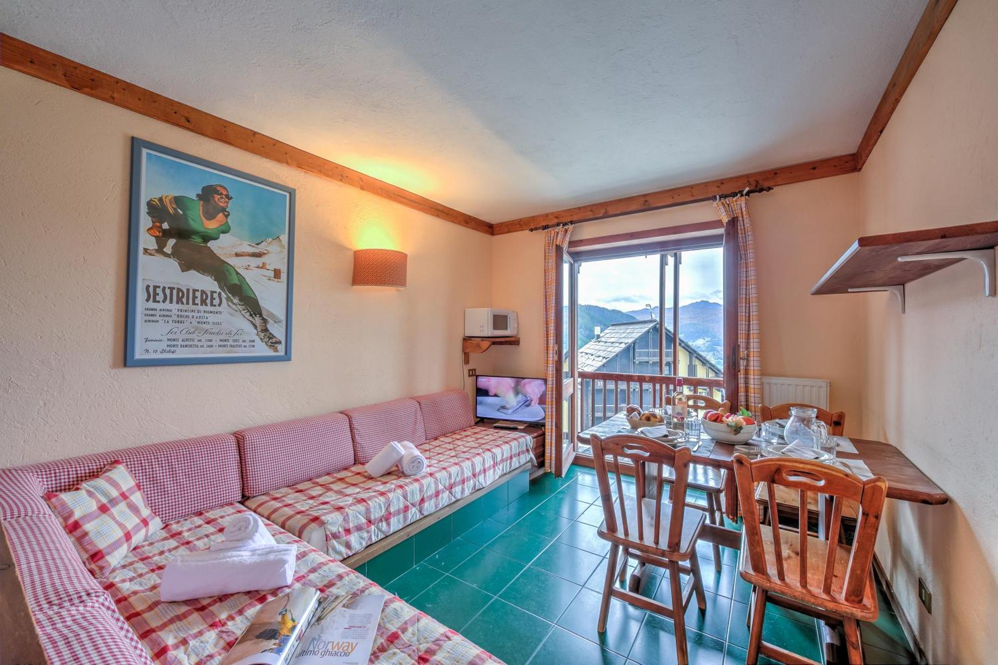 Grange Hike & Ski Sestriere Apartments - Happy Rentals الغرفة الصورة
